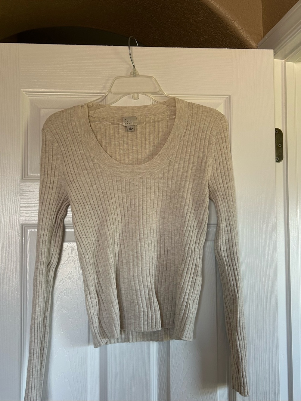 Ribbed Scoopneck Sweater in Oatmeal